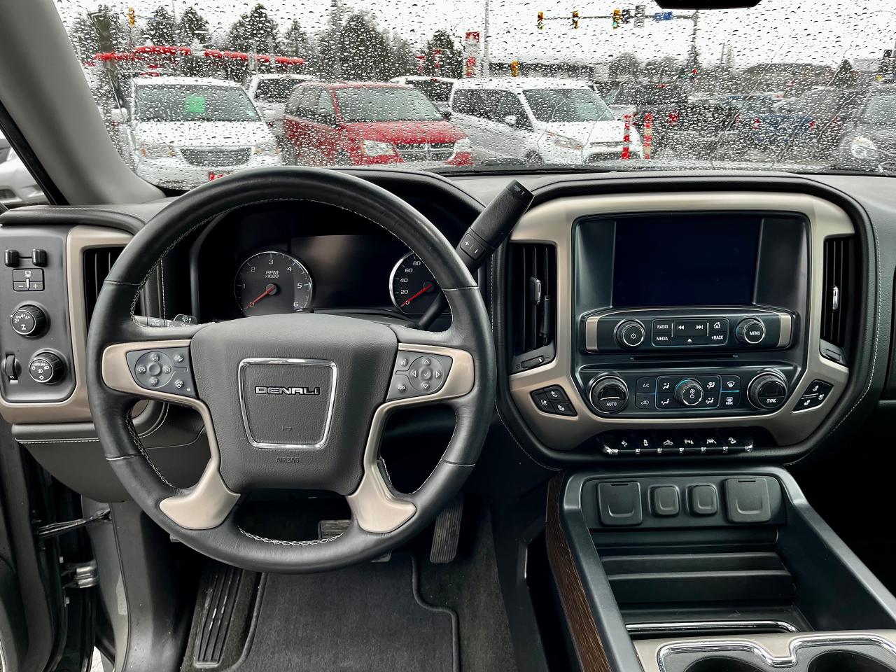 2018 GMC Denali 1500 Crew Cab, 4X4, Low Kms - Photo #15