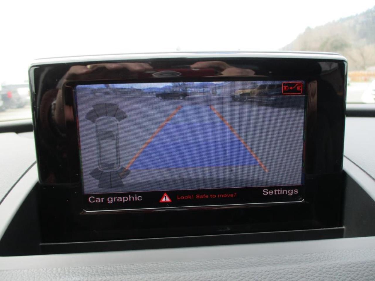 2015 Audi Q3 Technik Quattro Photo17