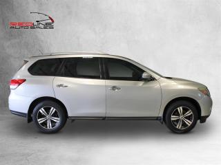 Used 2016 Nissan Pathfinder WE APPROVE ALL CREDIT for sale in London, ON