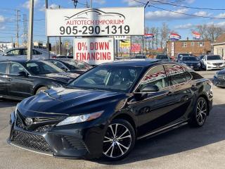Used 2018 Toyota Camry XSE / FULLY LOADED / PANO ROOF / LEATHER / PUSH START / BLIND SPOT for sale in Mississauga, ON
