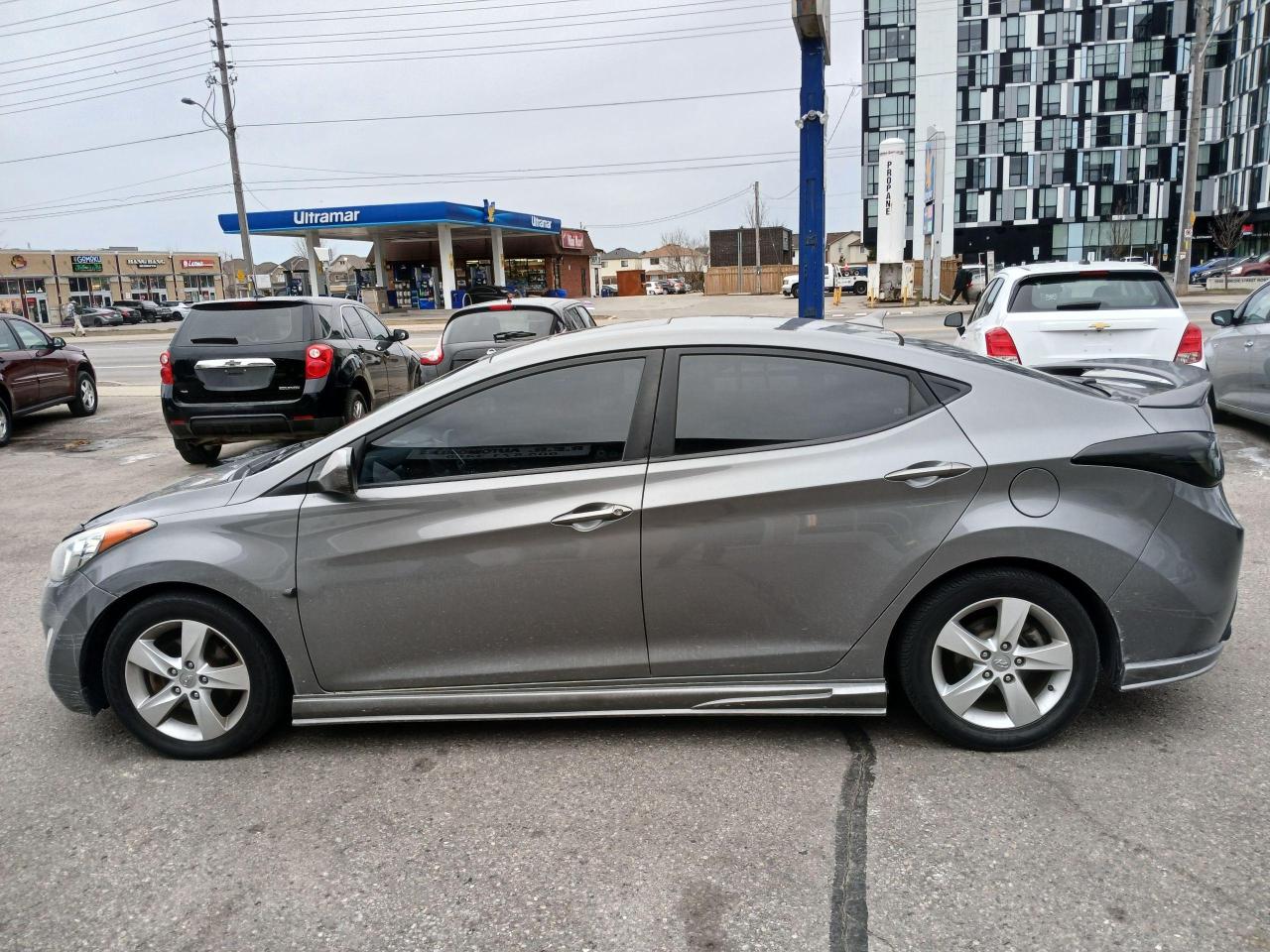 Used 2013 Hyundai Elantra 4dr Sdn Man GLS for sale in Oshawa, ON