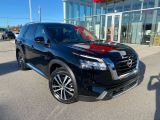 2024 Nissan Pathfinder Platinum Photo16