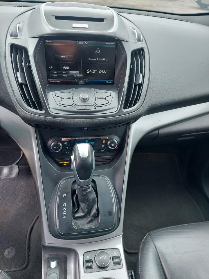 2015 Ford Escape 4WD 4dr SE - Photo #11