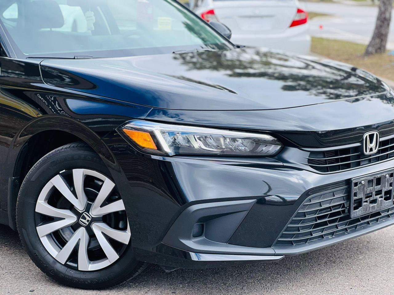 2024 Honda Civic LX-B Photo3