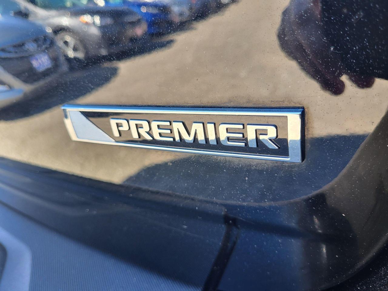 2017 Chevrolet Equinox Premier AWD Photo4