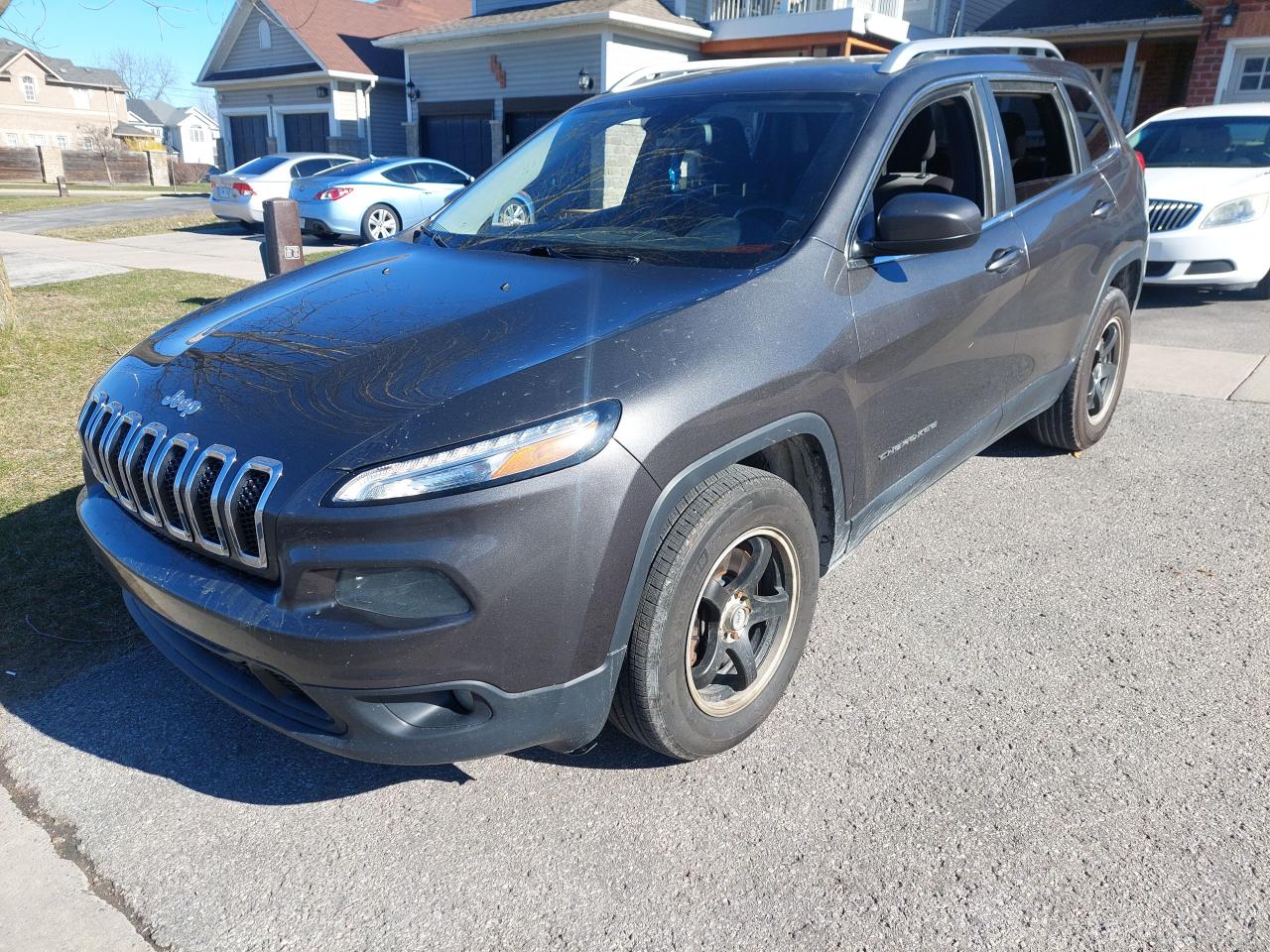 2014 Jeep Cherokee 4WD 4dr North - Photo #2