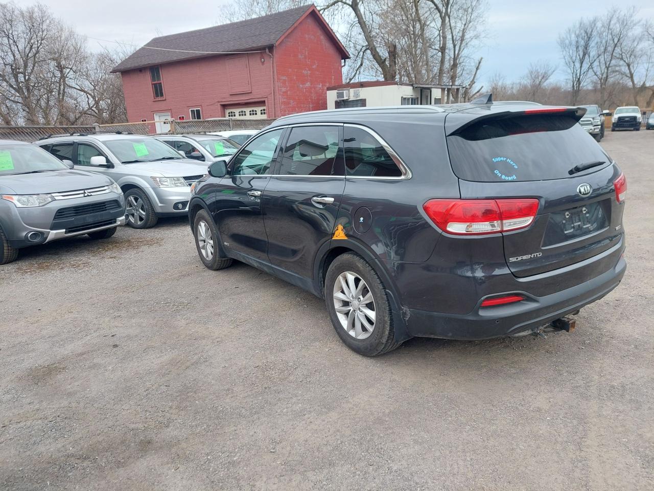 2017 Kia Sorento AWD 4dr LX Turbo - Photo #5