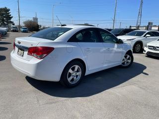 2015 Chevrolet Cruze 4dr Sdn 2LT LEATHER SUNROOF NO ACCIDENT CAMERA - Photo #15