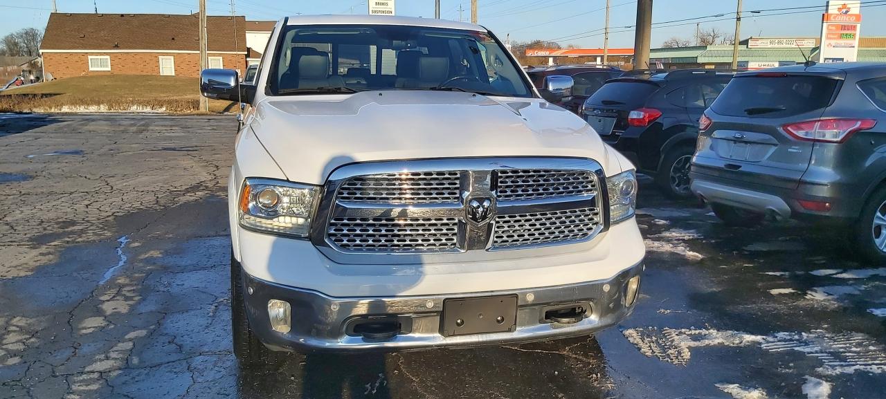 2018 RAM 1500 LARAMIE CREW CAB - Photo #4
