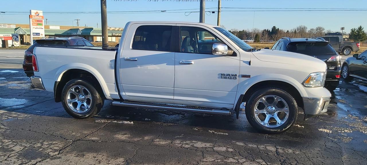 2018 RAM 1500 LARAMIE CREW CAB Photo