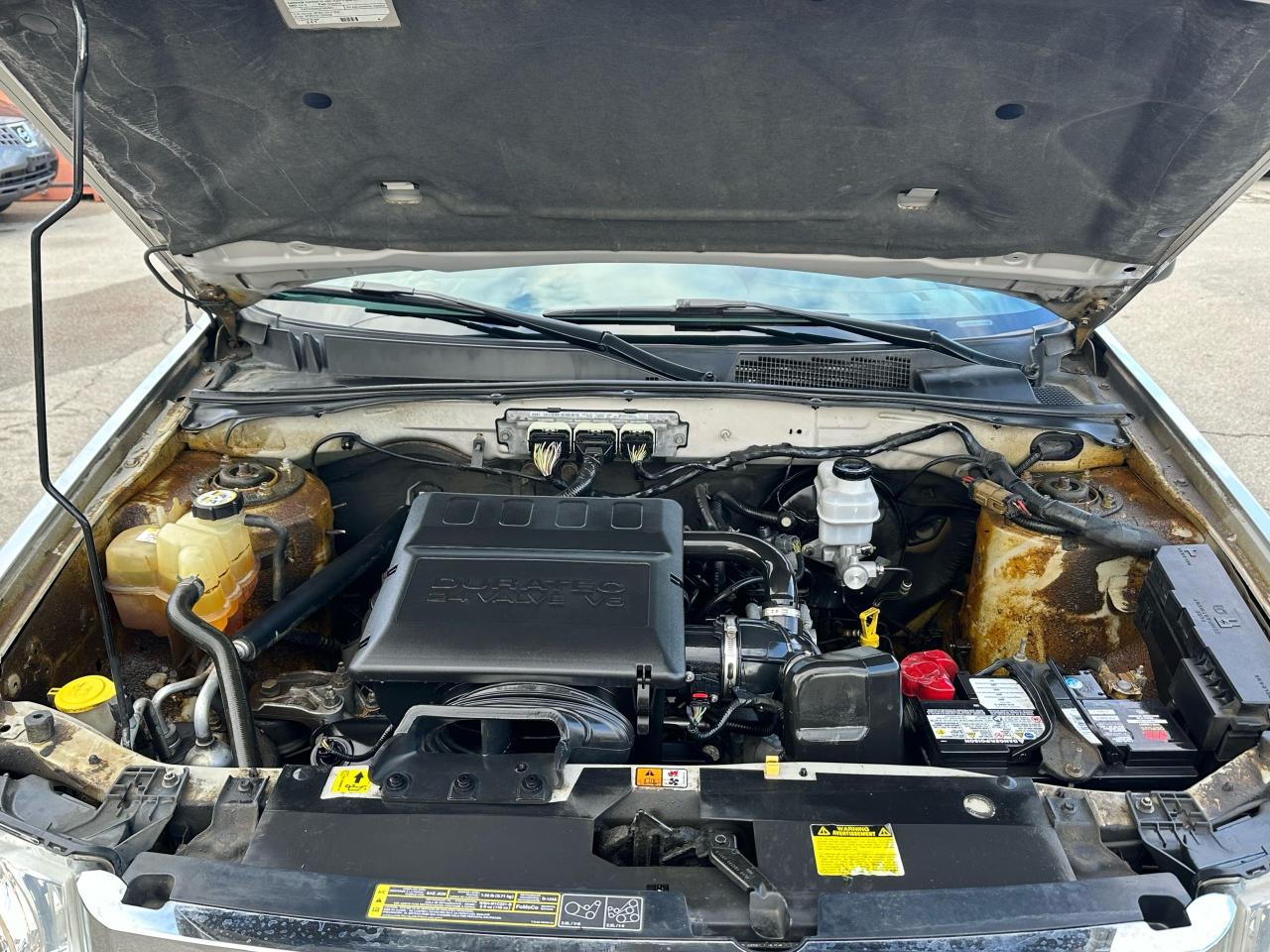 2009 Ford Escape  - Photo #22