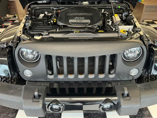 2017 Jeep Wrangler Unlimited Sahara 4WD+New Tires+Alloys+AccidentFree Photo7