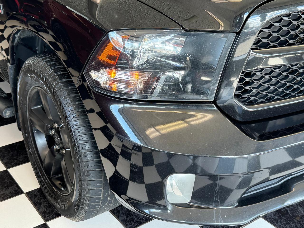 2019 RAM 1500 Classic Express 4x4 5.7L V8 HEMI Quad Cab 6'4" Box+Camera Photo92