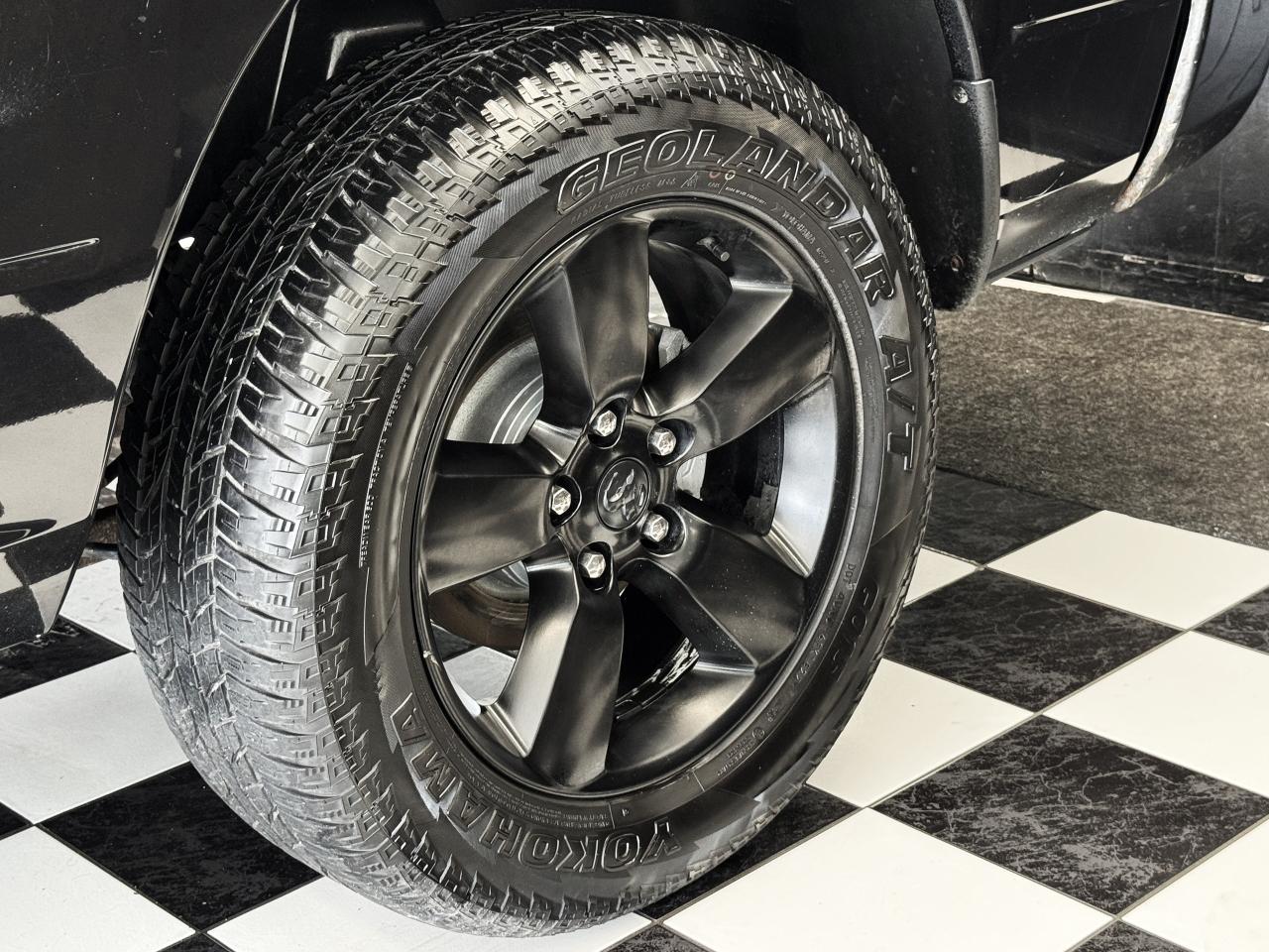 2019 RAM 1500 Classic Express 4x4 5.7L V8 HEMI Quad Cab 6'4" Box+Camera Photo105