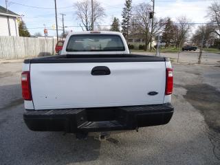 2008 Ford F-250 2WD Reg Cab 137" XL - Photo #4