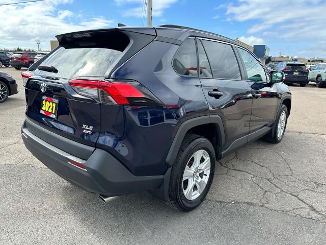 2021 Toyota RAV4  Photo4