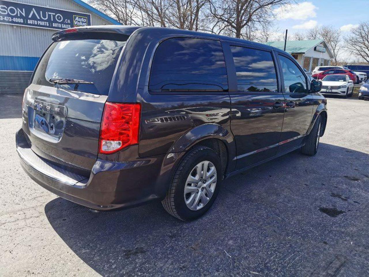 2019 Dodge Grand Caravan SE - Photo #5