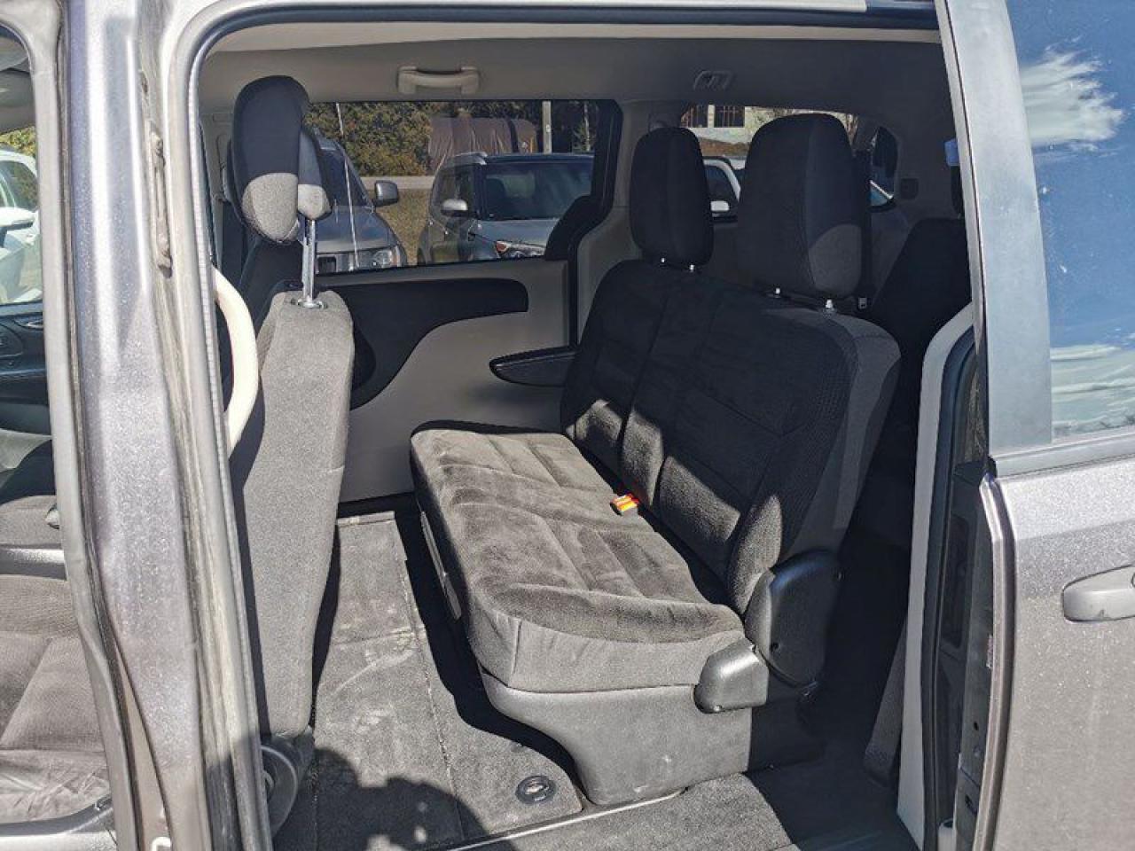 2019 Dodge Grand Caravan SE - Photo #19