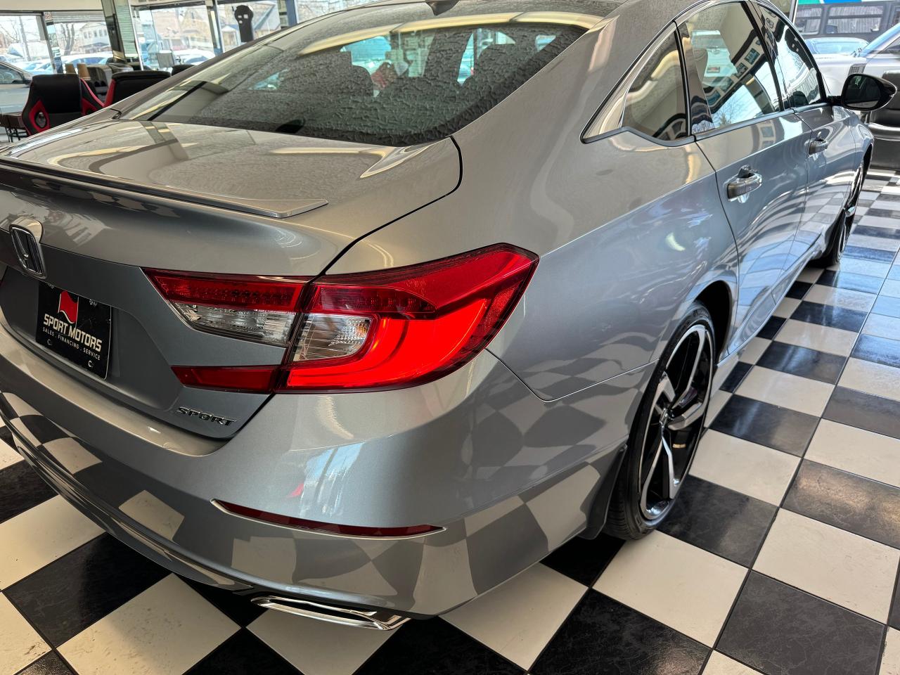 2018 Honda Accord Sport+Roof+ApplePlay+Adaptive Cruise+CLEAN CARFAX - Photo #44