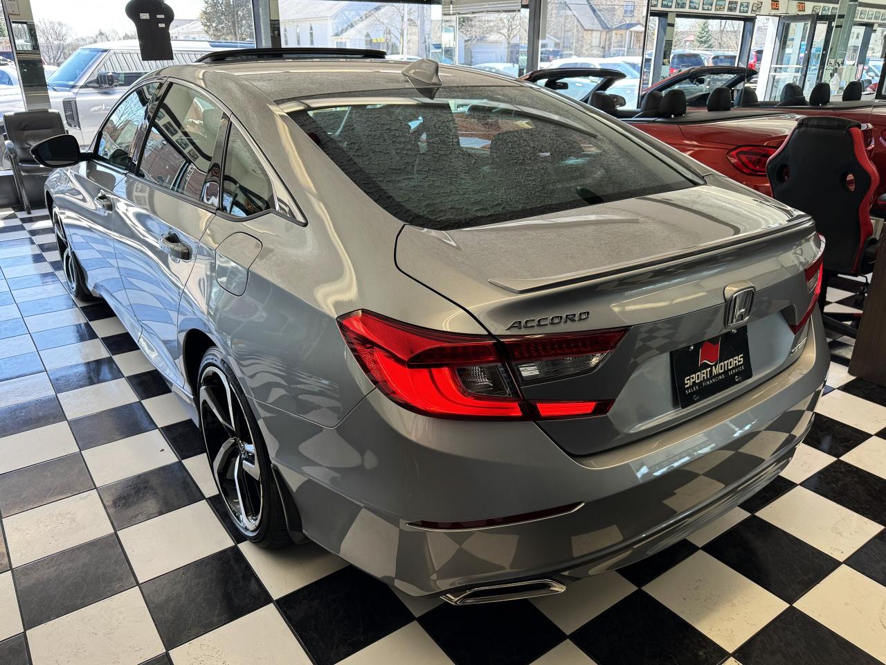 2018 Honda Accord Sport+Roof+ApplePlay+Adaptive Cruise+CLEAN CARFAX - Photo #2