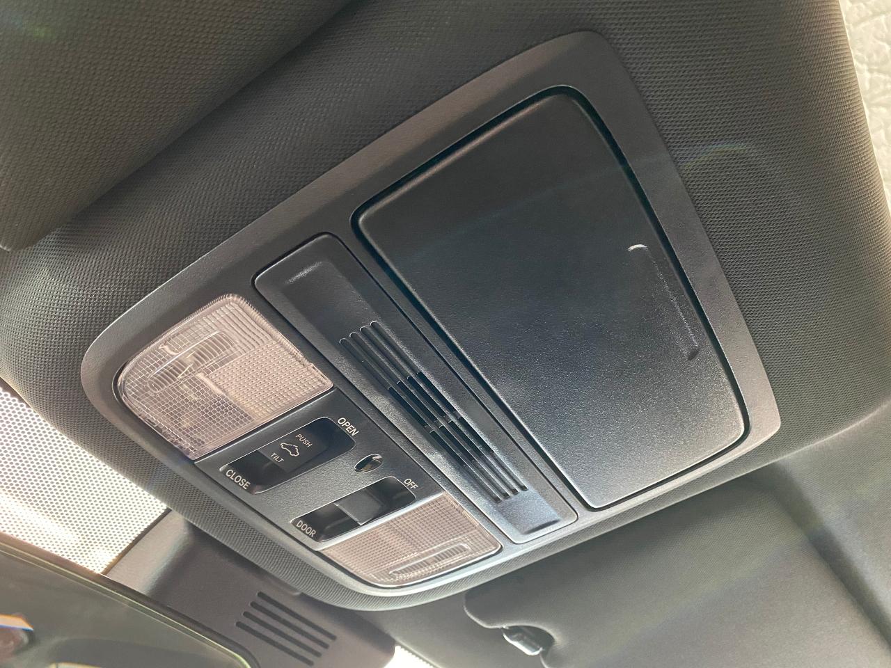 2018 Honda Accord Sport+Roof+ApplePlay+Adaptive Cruise+CLEAN CARFAX - Photo #49
