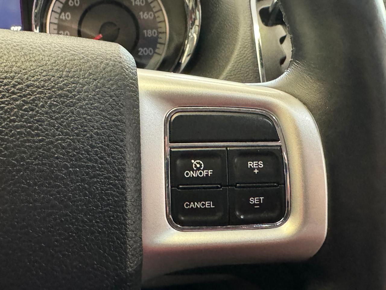 2015 Dodge Grand Caravan Crew PLUS+PWR Doors+GPS+Camera+Roof+CLEAN CARFAX Photo118