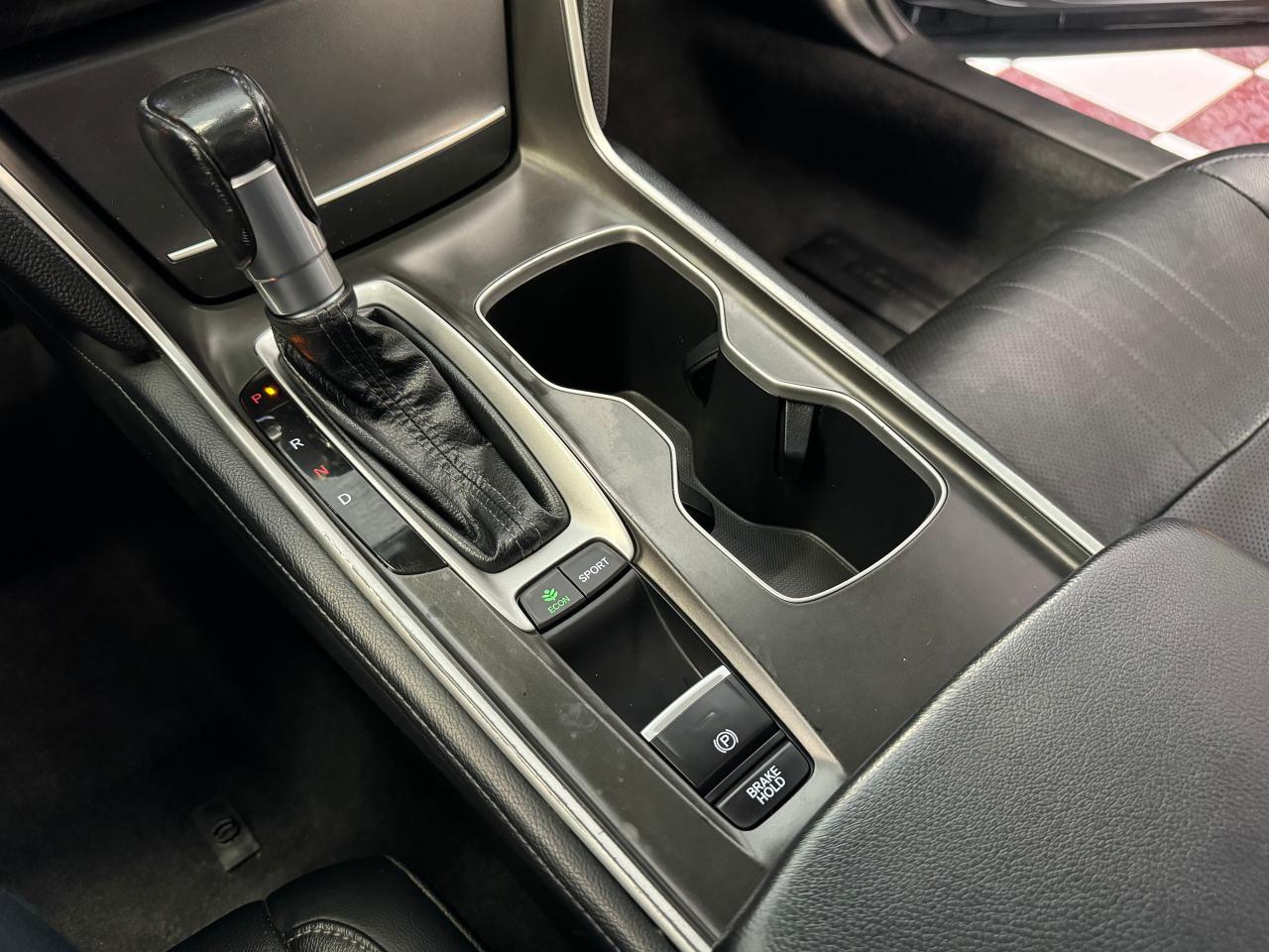 2018 Honda Accord Touring+New Tires+Cooled Leather+BSM+CLEAN CARFAX - Photo #38