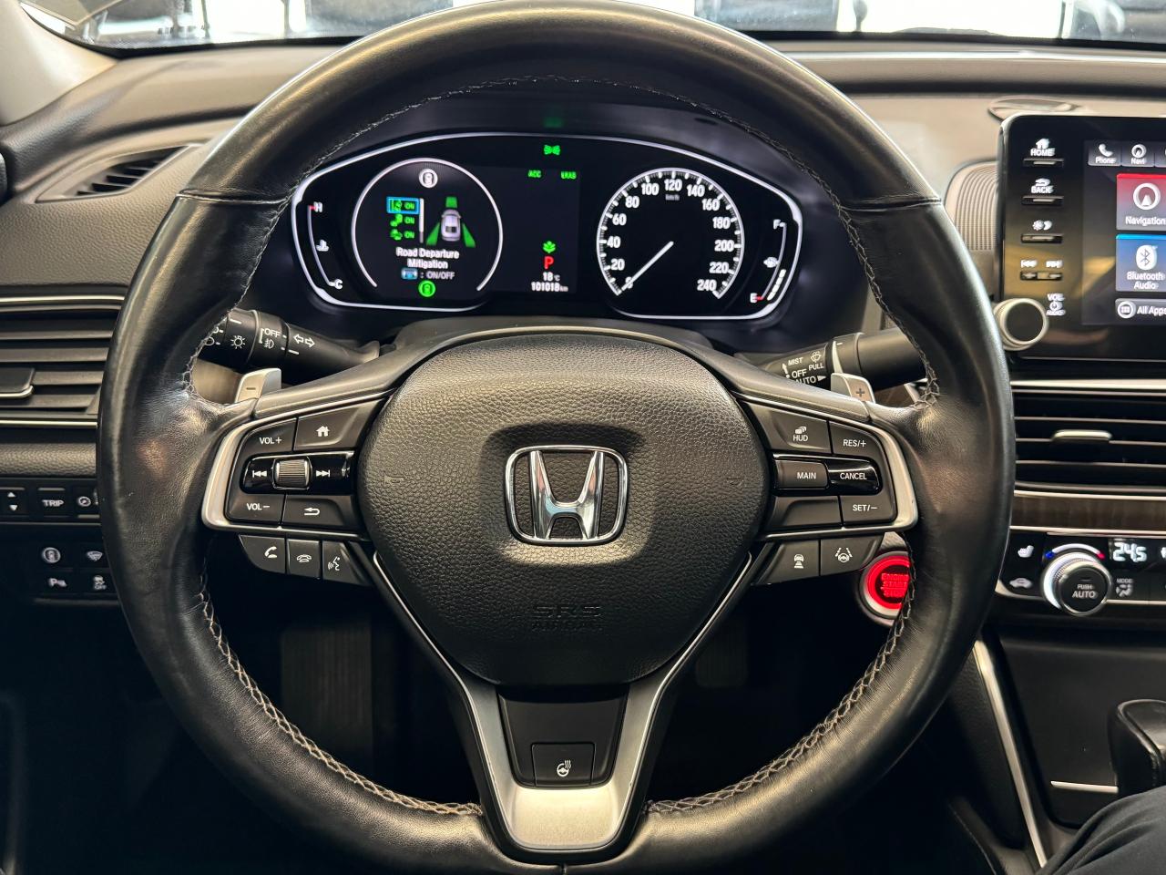 2018 Honda Accord Touring+New Tires+Cooled Leather+BSM+CLEAN CARFAX Photo79