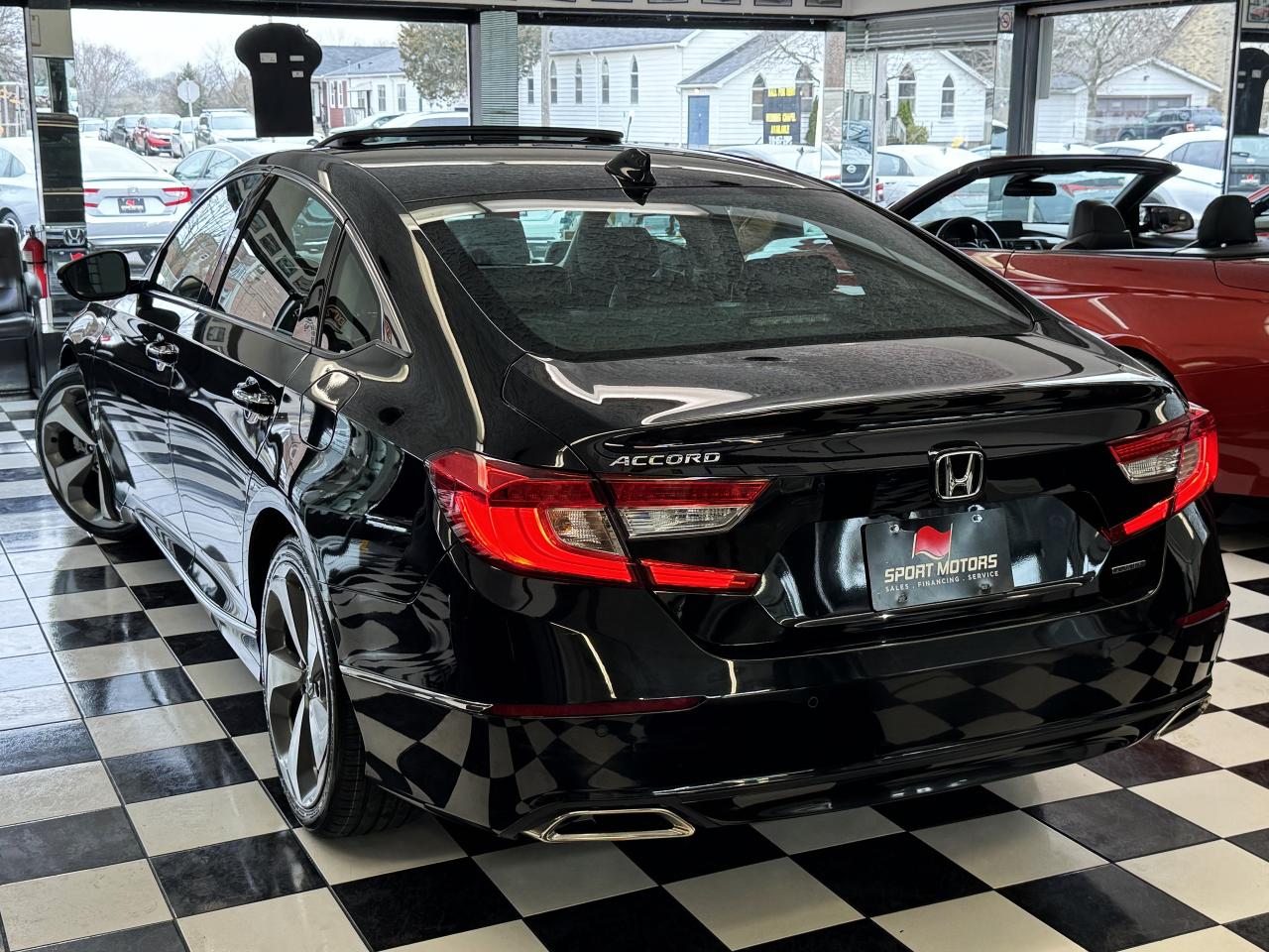 2018 Honda Accord Touring+New Tires+Cooled Leather+BSM+CLEAN CARFAX Photo14