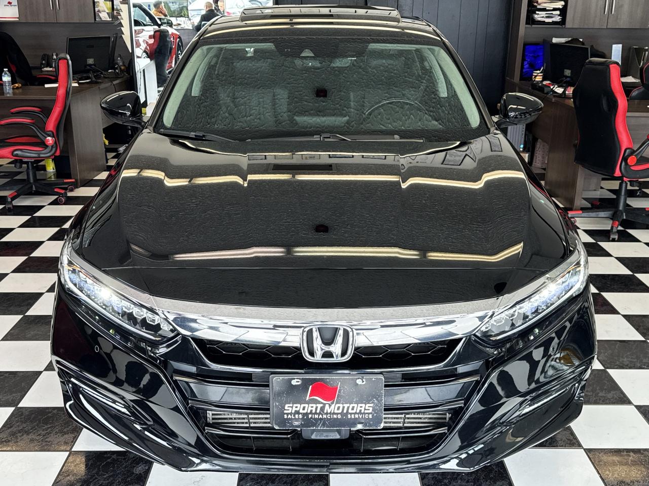 2018 Honda Accord Touring+New Tires+Cooled Leather+BSM+CLEAN CARFAX - Photo #6