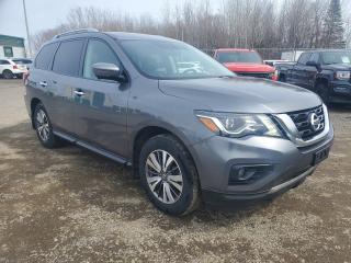 2017 Nissan Pathfinder 4WD 4DR SL - Photo #3