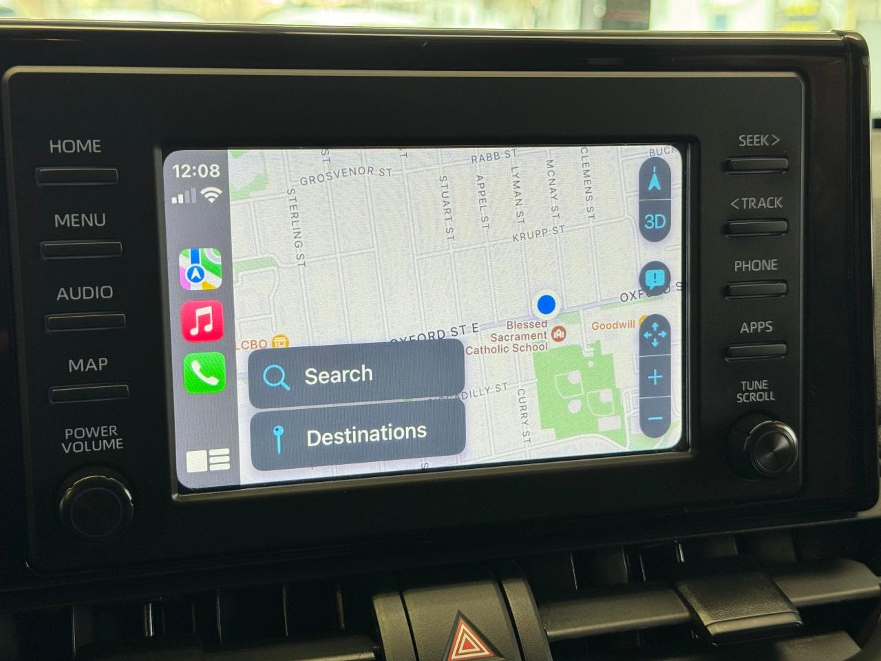 2021 Toyota RAV4 LE AWD+ApplePlay+Adaptive Cruise+CLEAN CARFAX Photo96