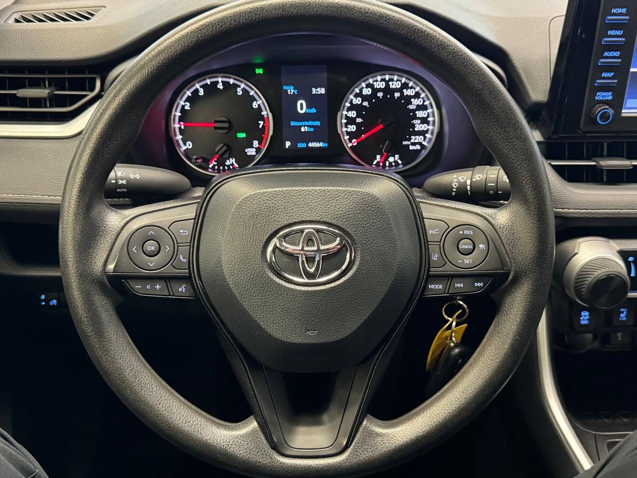 2021 Toyota RAV4 LE AWD+ApplePlay+Adaptive Cruise+CLEAN CARFAX Photo75
