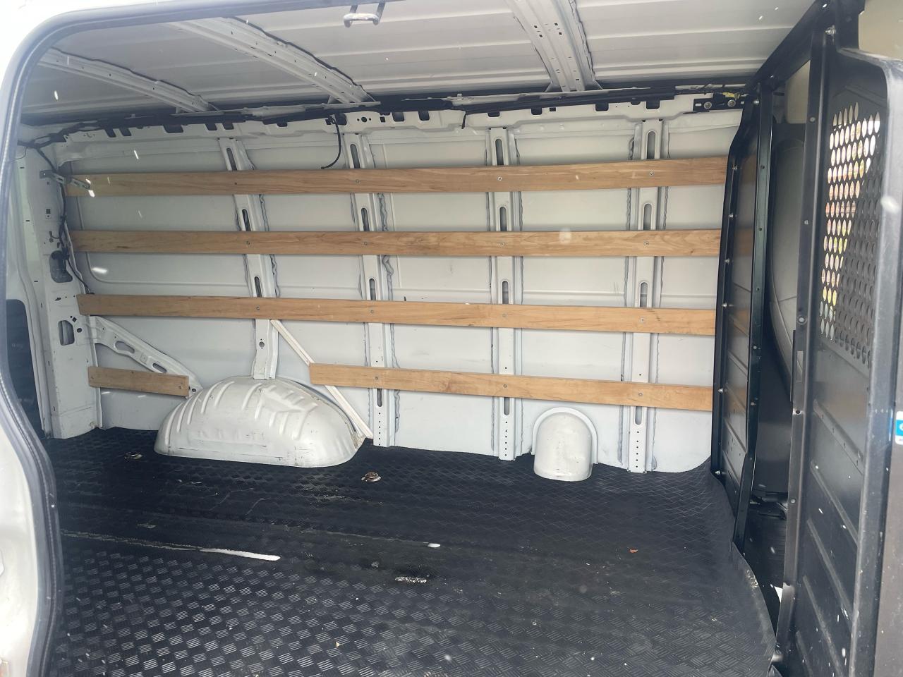 2019 GMC Savana Cargo Van Cargo Van - Photo #12