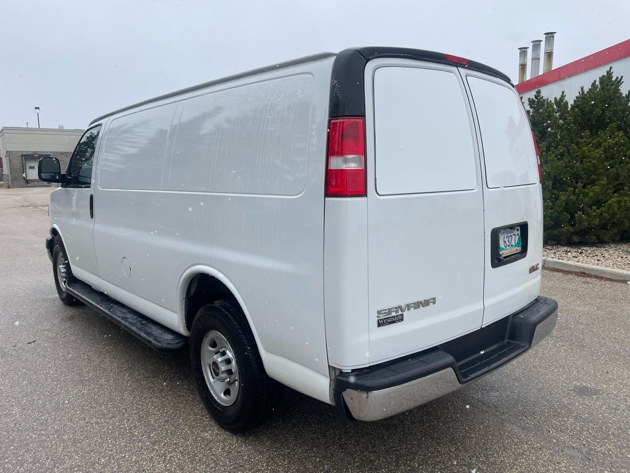 2019 GMC Savana Cargo Van Cargo Van - Photo #7