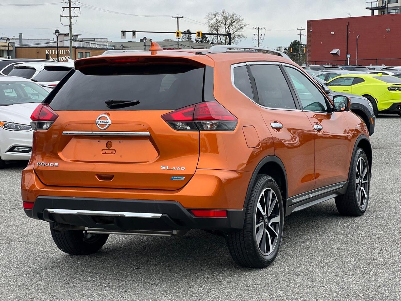 2017 Nissan Rogue AWD 4DR SL PLATINUM - Photo #5