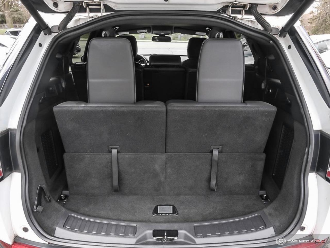 2016 Land Rover Discovery Sport AWD 4dr HSE 7 PASSENGER Photo