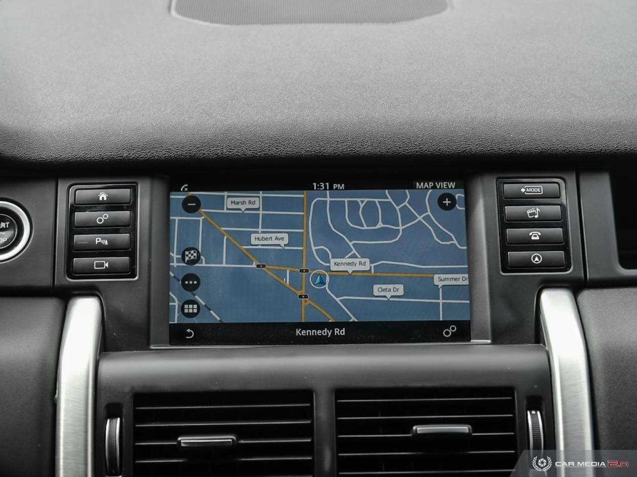 2016 Land Rover Discovery Sport AWD 4dr HSE 7 PASSENGER Photo