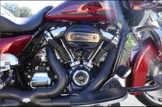 2017 Harley Davidson Road Glide SPECIAL FINANCING AVAILABLE - Photo #3