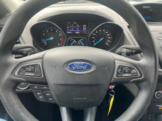 2017 Ford Escape SE - Photo #10
