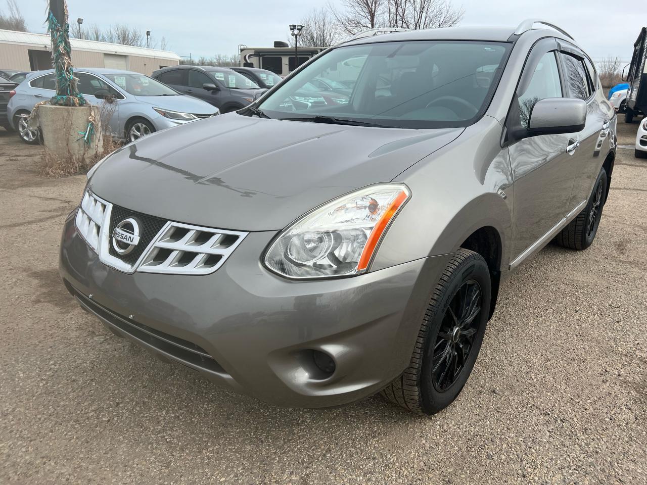 2012 Nissan Rogue SV AWD Back Up Camera Heated Seats - Photo #1