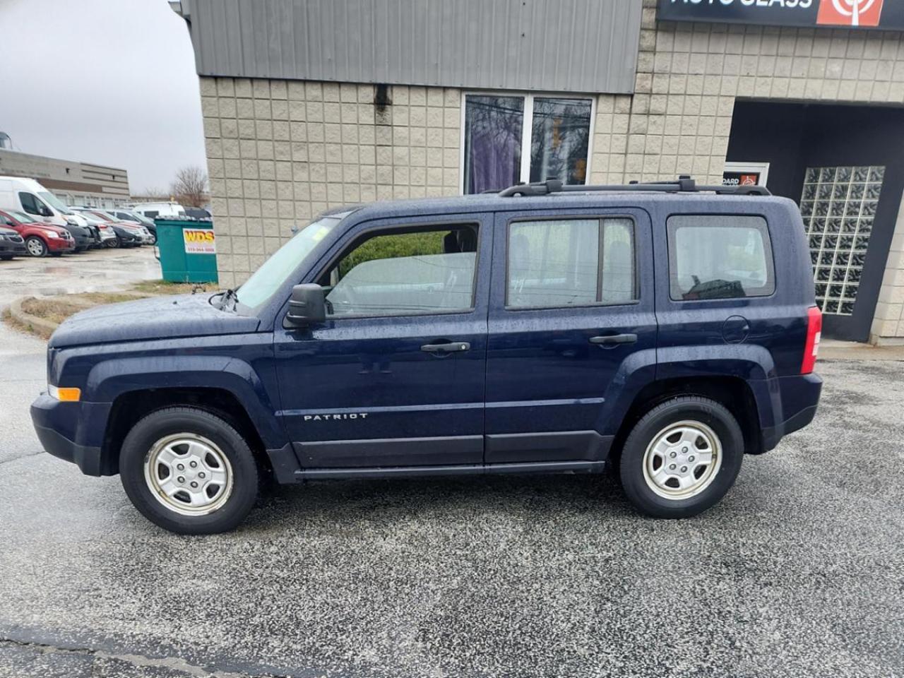 2015 Jeep Patriot FWD 4dr Sport Clean CarFax Financing Trades OK! - Photo #6