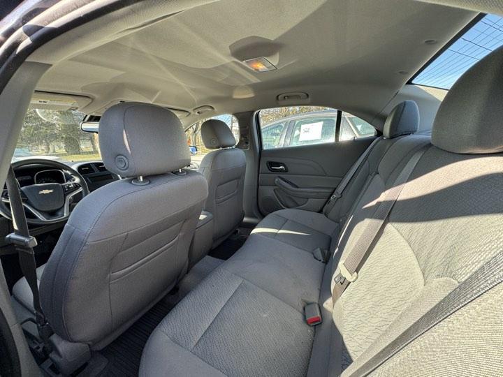 2015 Chevrolet Malibu 4dr Sdn LS w/1LS - Photo #16