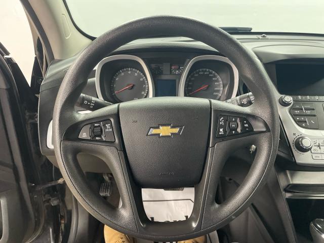 2016 Chevrolet Equinox LS Photo13