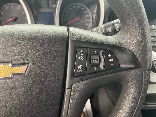 2016 Chevrolet Equinox LS Photo14