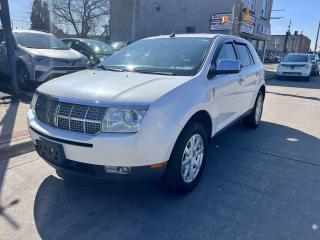 2010 Lincoln MKX AWD 4DR - Photo #2