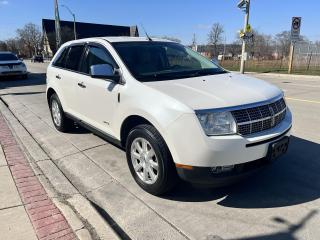 2010 Lincoln MKX AWD 4DR - Photo #5