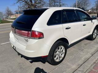 2010 Lincoln MKX AWD 4DR - Photo #9