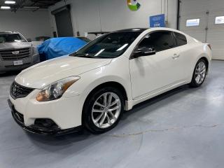 Used 2012 Nissan Altima 3.5 SR for sale in North York, ON