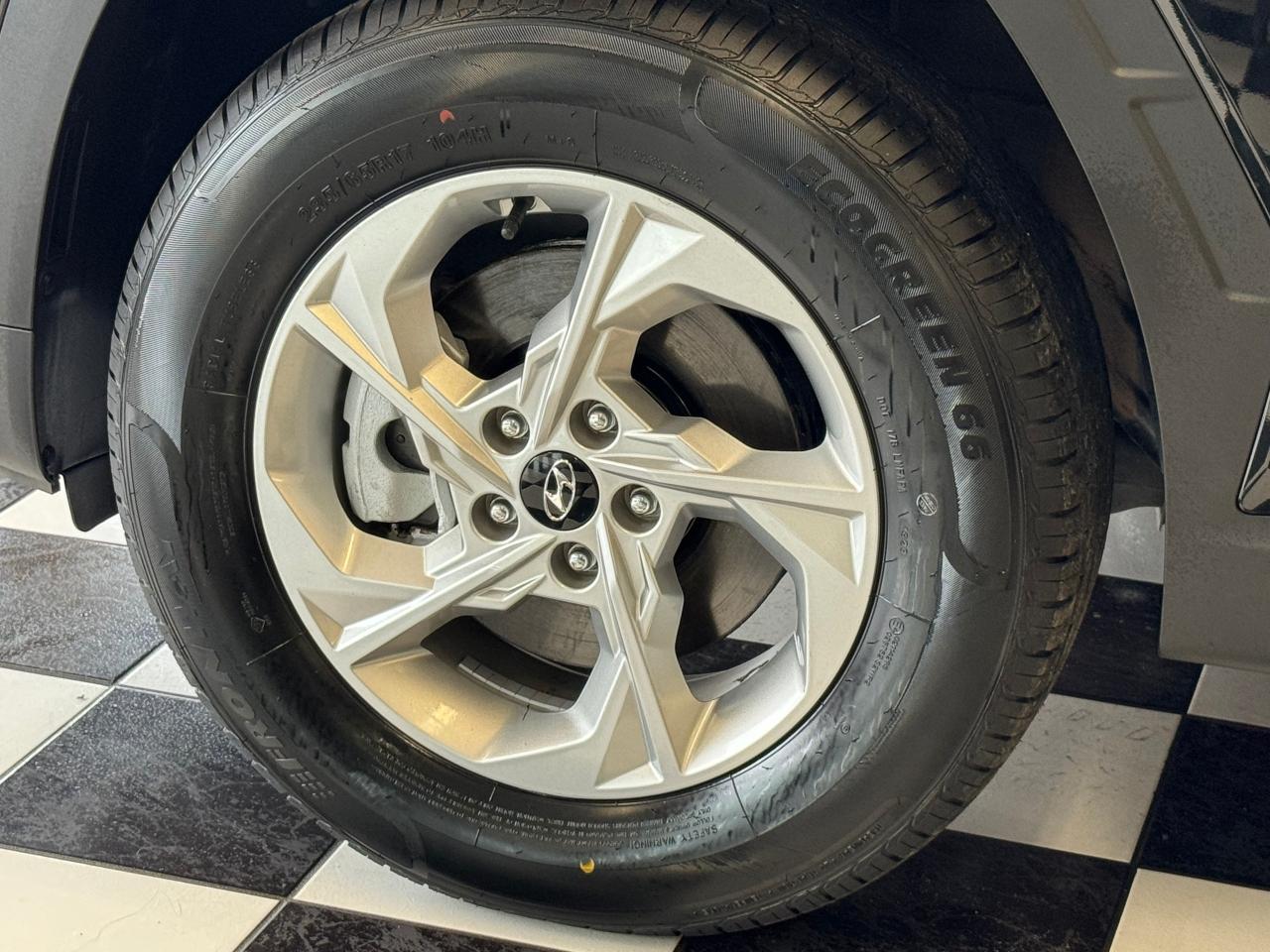 2022 Hyundai Tucson Preferred AWD+BSM+Lane Keep+New Tires+CLEAN CARFAX - Photo #58